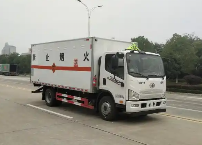 二七爆破器材运输车可以上高速吗？